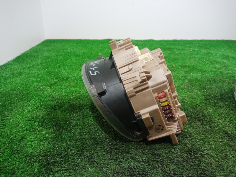 Recambio de cuadro instrumentos para peugeot 107 básico referencia OEM IAM 838000H011A 838000H011A 768010U