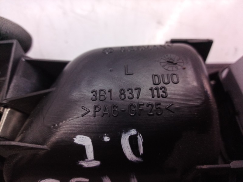 Recambio de maneta interior delantera izquierda para volkswagen golf iv berlina (1j1) básico referencia OEM IAM 3B1837113 3B1837