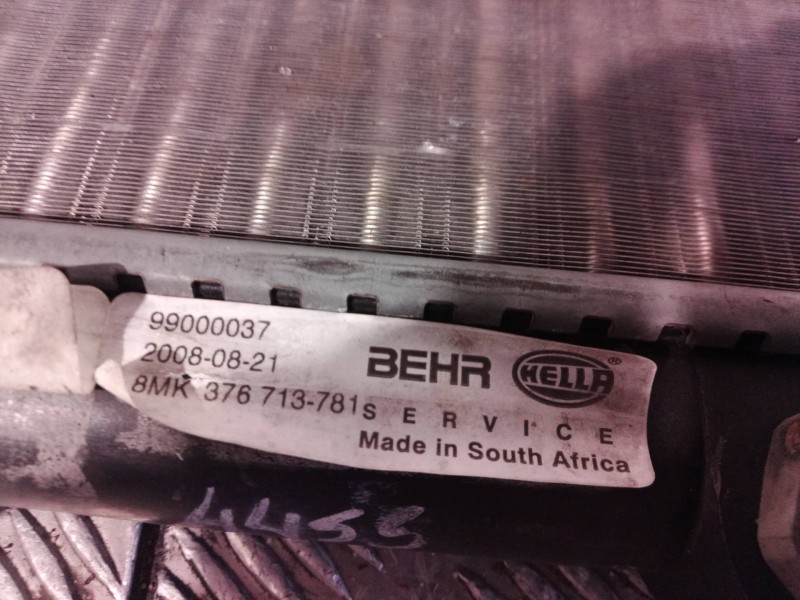 Recambio de radiador agua para volkswagen golf iv berlina (1j1) básico referencia OEM IAM 8MK376713781 8MK376713781 8MK376713781