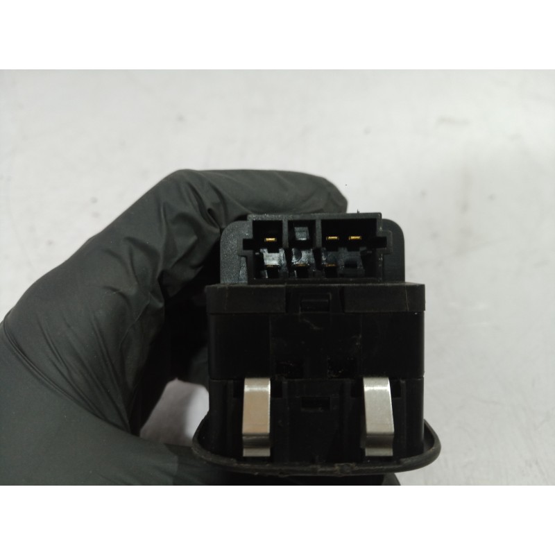 Recambio de mando elevalunas delantero izquierdo para peugeot 306 berlina 3/5 puertas (s1) profil referencia OEM IAM 6552Y9  