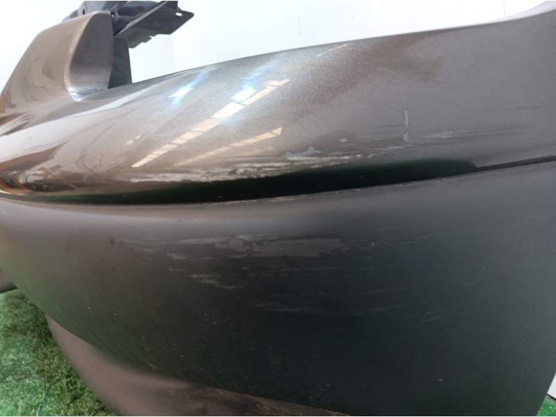 Recambio de paragolpes delantero para chrysler voyager (gs) 2.5 td family referencia OEM IAM 4676846L 4676846L 4676846