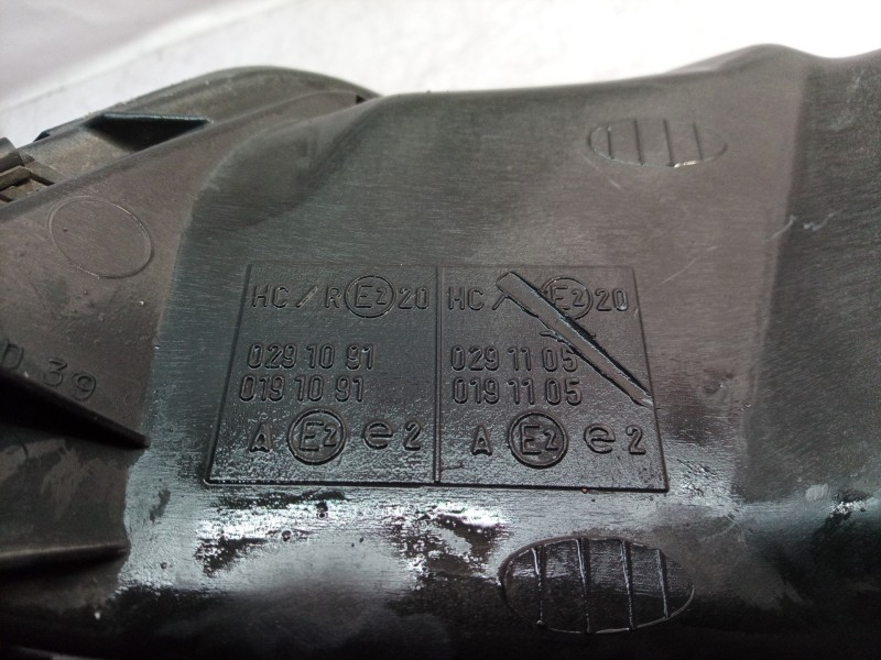 Recambio de faro derecho para peugeot 306 berlina 3/5 puertas (s1) graffic referencia OEM IAM 0291091 0291091 0291091