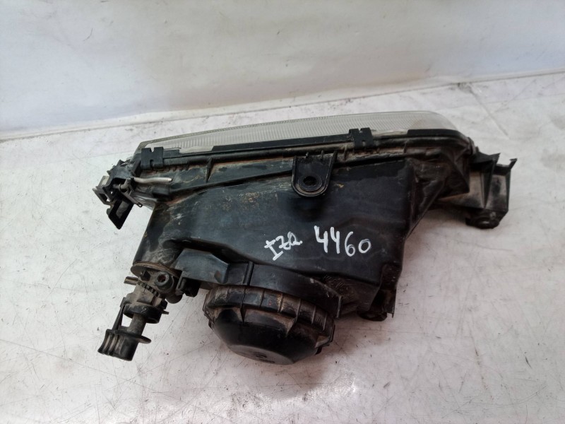 Recambio de faro izquierdo para peugeot 306 berlina 3/5 puertas (s1) graffic referencia OEM IAM   