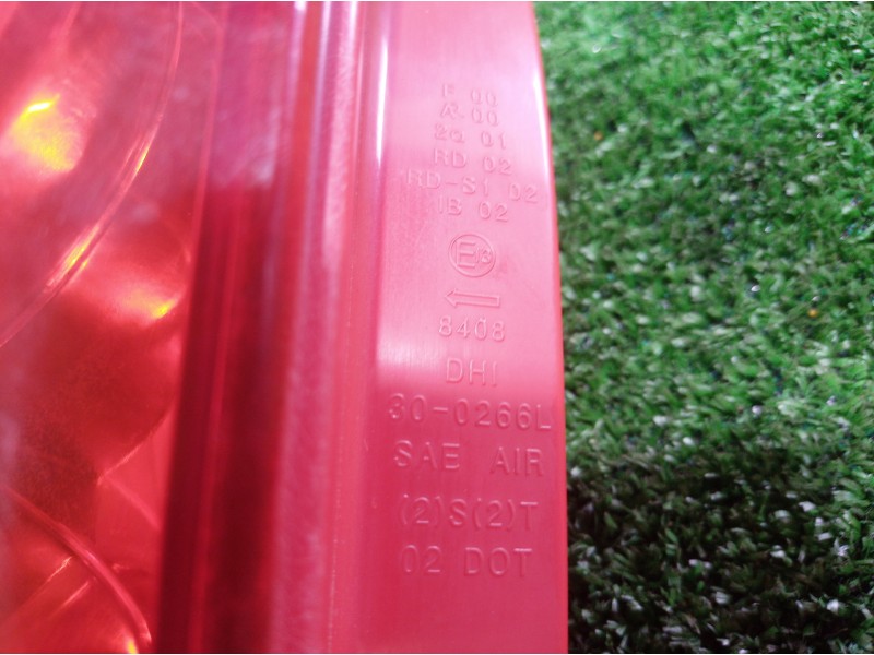 Recambio de piloto trasero izquierdo para chevrolet kalos 1.2 cat referencia OEM IAM 300266L 300266L 300266L