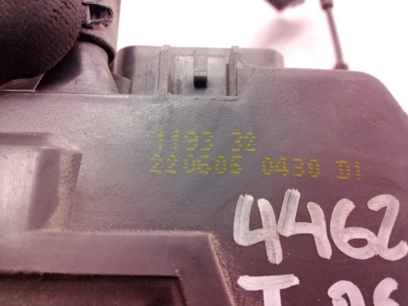 Recambio de cerradura puerta trasera derecha para renault scenic ii authentique referencia OEM IAM 119332 119332 119332