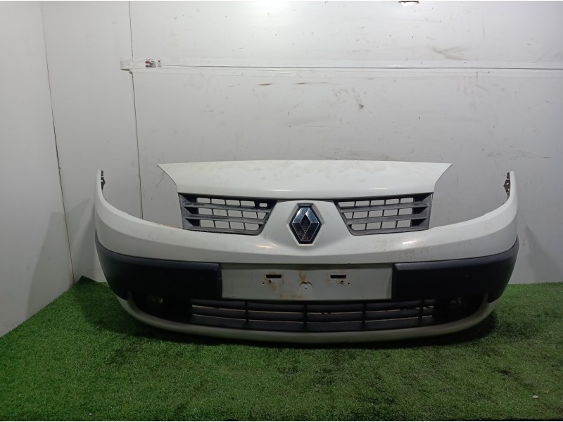 Recambio de paragolpes delantero para renault megane grand scenic (jm) referencia OEM IAM 8200139953 8200139953 8200139953