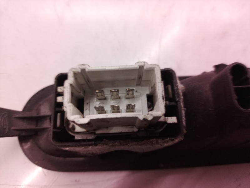 Recambio de mando elevalunas trasero derecho para renault scenic ii authentique referencia OEM IAM 156013870G 156013870 15601387