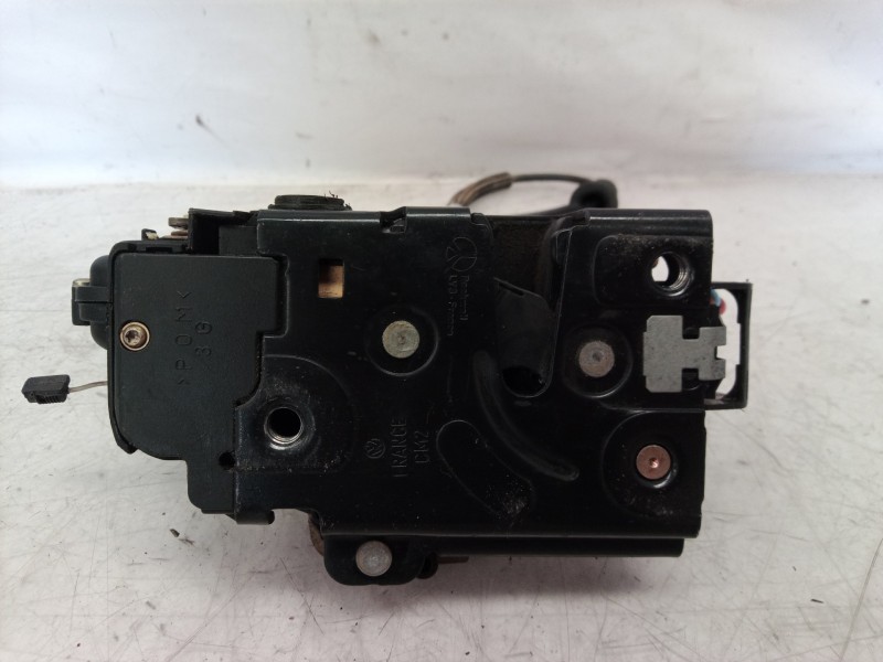 Recambio de cerradura puerta trasera izquierda para volkswagen golf iv berlina (1j1) 25 aniversario referencia OEM IAM 3B4839015