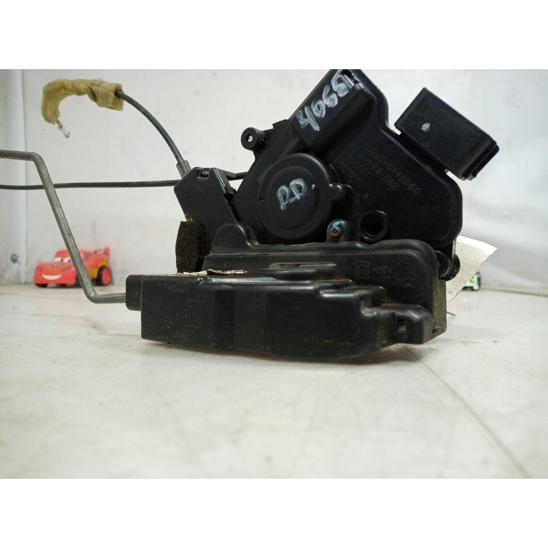 Recambio de cerradura puerta delantera derecha para mazda 5 berl. (cr) 2.0 crtd active (81kw) referencia OEM IAM   