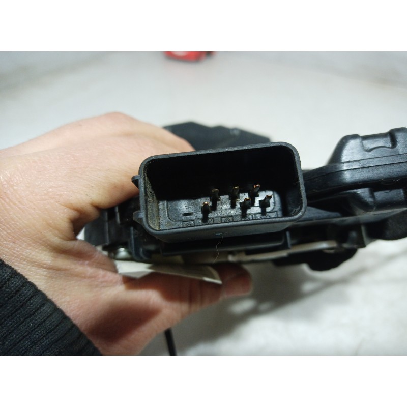 Recambio de cerradura puerta delantera derecha para mazda 5 berl. (cr) 2.0 crtd active (81kw) referencia OEM IAM   