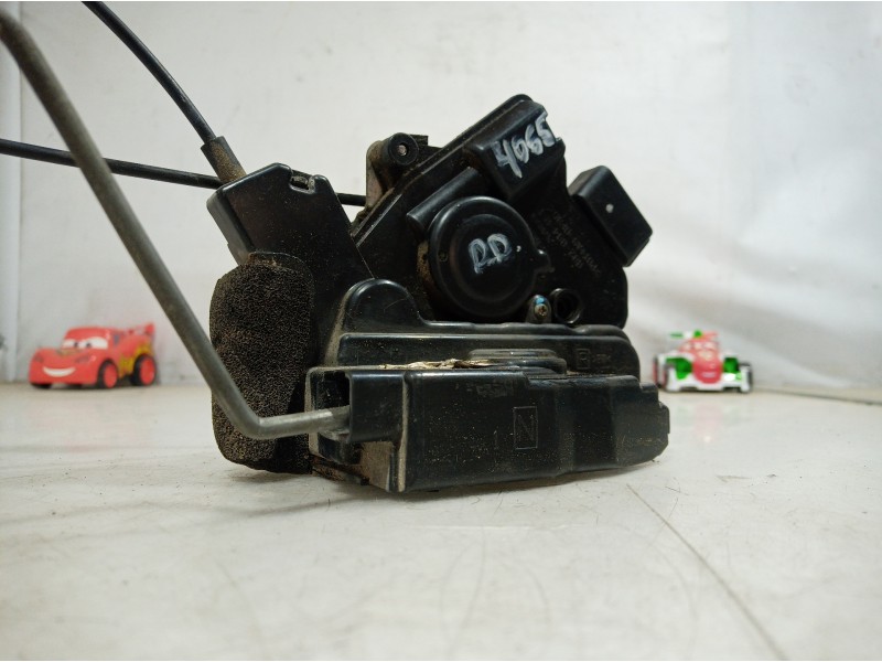 Recambio de cerradura puerta delantera derecha para mazda 5 berl. (cr) 2.0 crtd active (81kw) referencia OEM IAM   