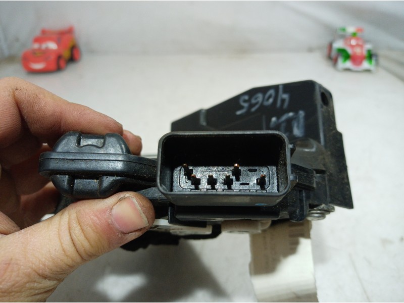 Recambio de cerradura puerta delantera izquierda para mazda 5 berl. (cr) 2.0 crtd active (81kw) referencia OEM IAM   