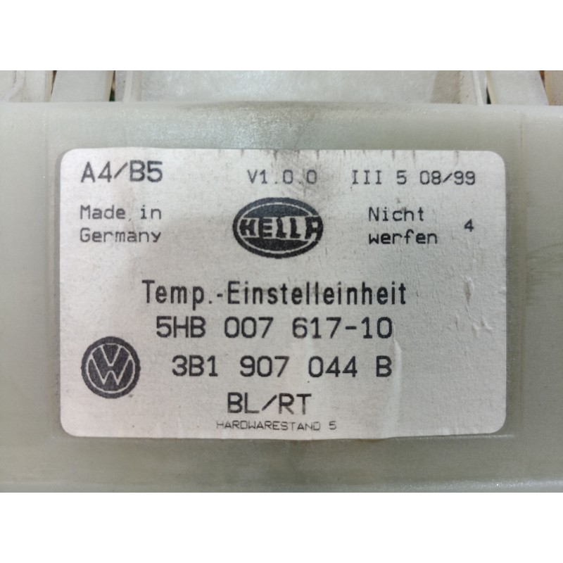 Recambio de mando climatizador para volkswagen golf iv berlina (1j1) 25 aniversario referencia OEM IAM 5HB00761710 5HB00761710 5
