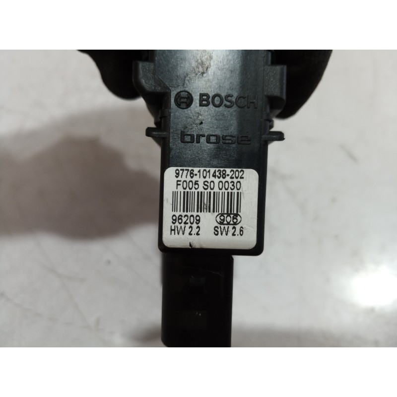 Recambio de motor elevalunas trasero derecho para volkswagen golf iv berlina (1j1) 25 aniversario referencia OEM IAM F005S00030 