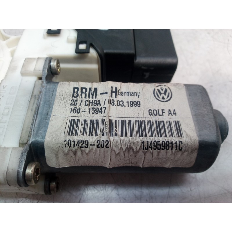 Recambio de motor elevalunas trasero izquierdo para volkswagen golf iv berlina (1j1) 25 aniversario referencia OEM IAM 1J4959711