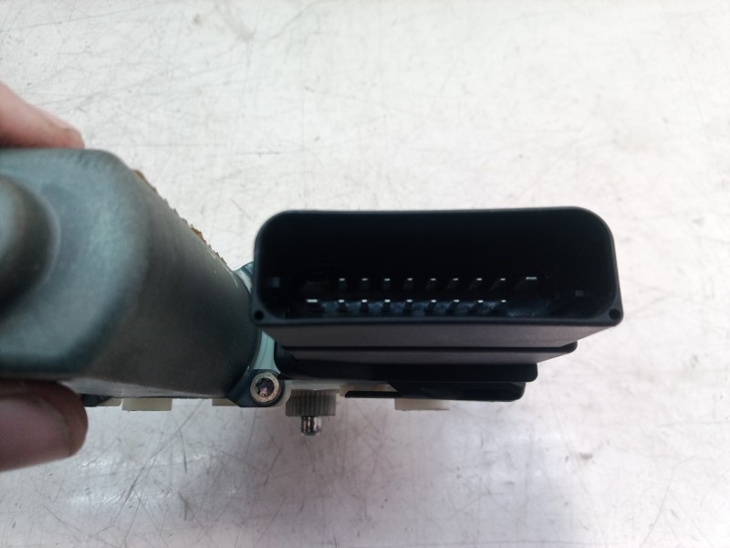 Recambio de motor elevalunas trasero izquierdo para volkswagen golf iv berlina (1j1) 25 aniversario referencia OEM IAM 1J4959711