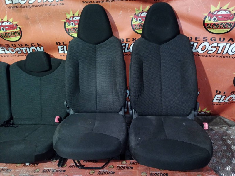 Recambio de juego asientos completo para toyota aygo (kgb/wnb) básico referencia OEM IAM   