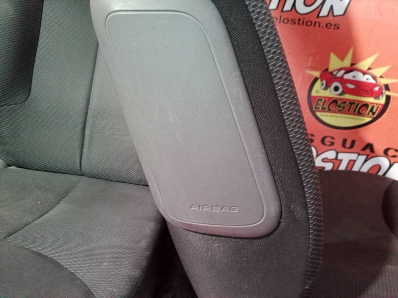 Recambio de juego asientos completo para toyota aygo (kgb/wnb) básico referencia OEM IAM   