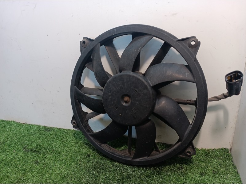 Recambio de electroventilador para peugeot 307 cc (s2) sport referencia OEM IAM 1049874716T 1049874716T 1049874716