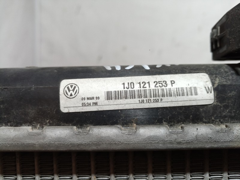 Recambio de radiador agua para volkswagen golf iv berlina (1j1) 25 aniversario referencia OEM IAM 1J0121253P 1J0121253P 1J012125