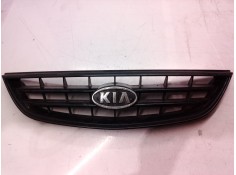 Recambio de rejilla delantera para kia carens referencia OEM IAM   