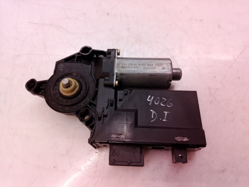 Recambio de motor elevalunas delantero izquierdo para peugeot 307 (s1) xr referencia OEM IAM 9634457580 9634457580 9634457580