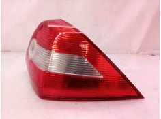 Recambio de piloto trasero derecho para renault megane ii classic berlina confort authentique referencia OEM IAM 8200142681   2