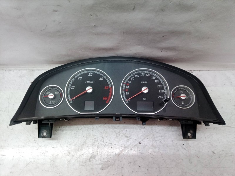 Recambio de cuadro instrumentos para opel vectra c berlina club referencia OEM IAM 13140911SH 13140911S 13140911S