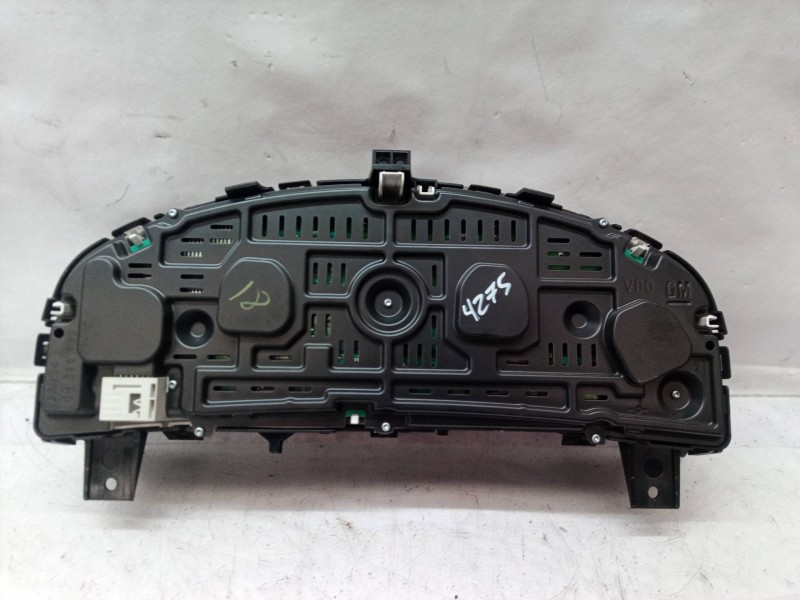 Recambio de cuadro instrumentos para opel vectra c berlina club referencia OEM IAM 13140911SH 13140911S 13140911S