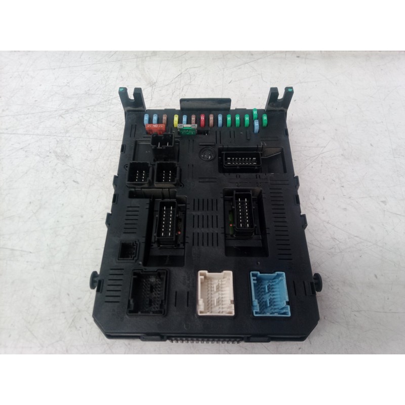 Recambio de caja reles / fusibles para peugeot 307 break / sw (s1) break xs referencia OEM IAM 9661940080 9661940080 216760315B