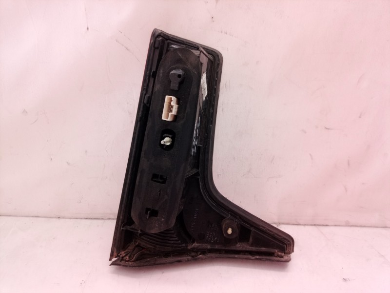 Recambio de piloto trasero maletero derecho para citroën c5 berlina exclusive referencia OEM IAM   