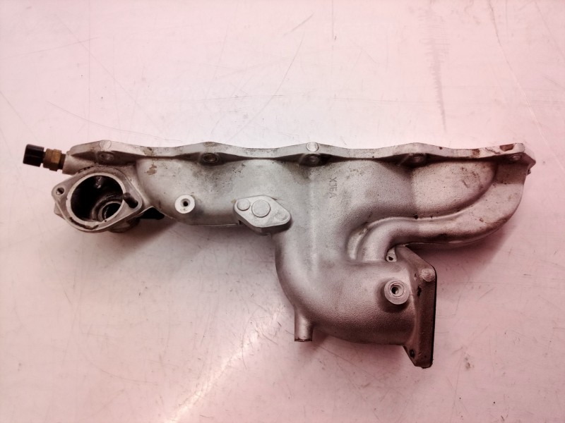 Recambio de colector admision para kia carens referencia OEM IAM   