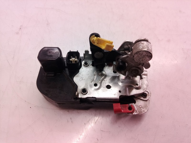 Recambio de cerradura puerta delantera derecha para chrysler voyager (rg) 2.5 crd cat referencia OEM IAM   