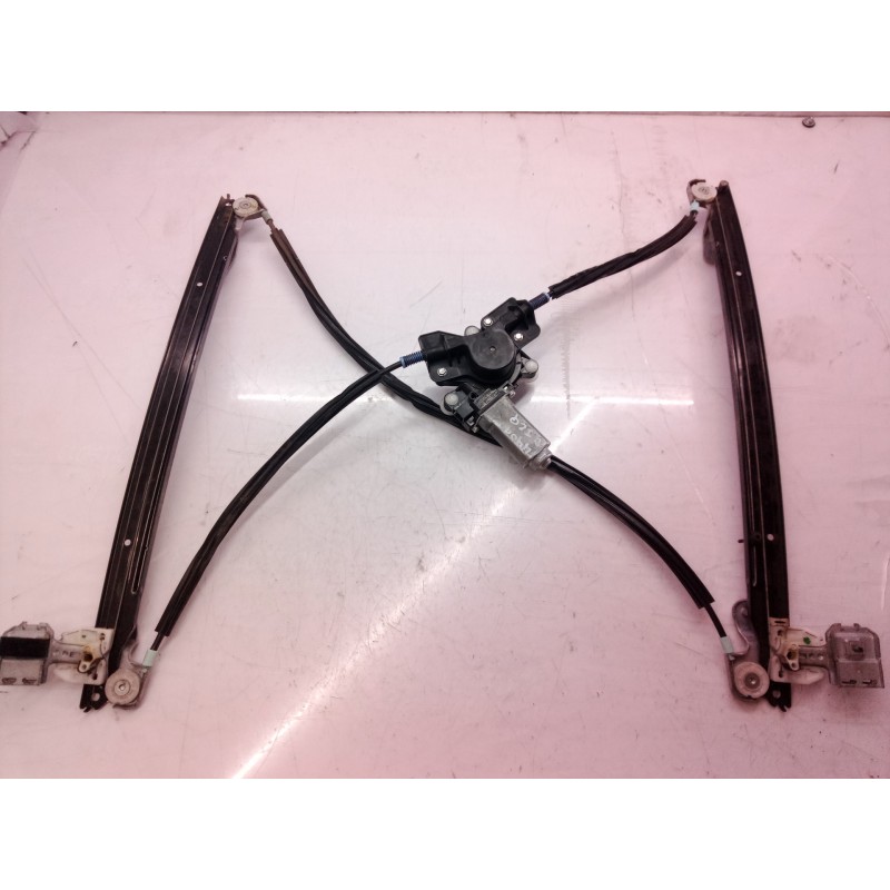 Recambio de elevalunas delantero izquierdo para chrysler voyager (rg) 2.5 crd cat referencia OEM IAM AY2621002761 AY2621002761 A