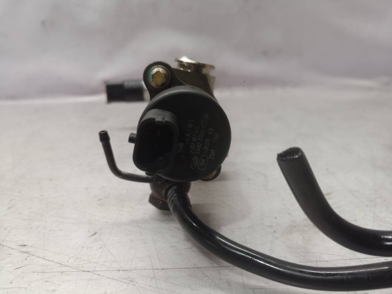 Recambio de rampa inyectora para kia carens referencia OEM IAM 0445214026 0445214026 3140027000