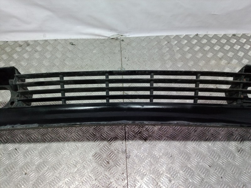 Recambio de faldon delantero para jaguar xj6/12 3.6 daimler / kat referencia OEM IAM   