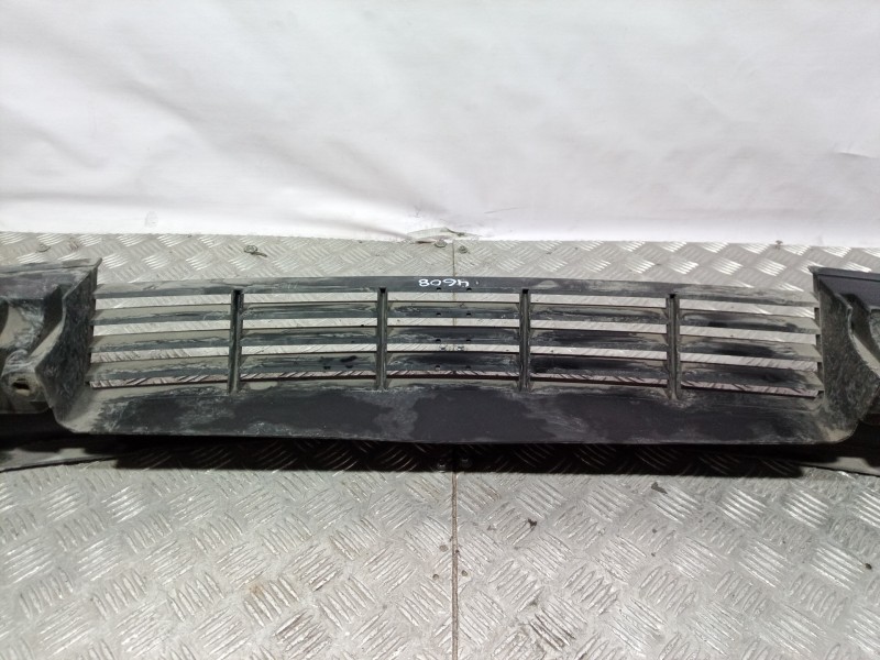 Recambio de faldon delantero para jaguar xj6/12 3.6 daimler / kat referencia OEM IAM   