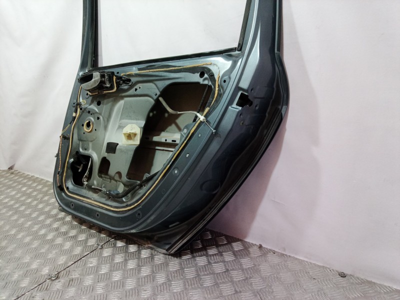 Recambio de puerta trasera derecha para peugeot 206 sw referencia OEM IAM   