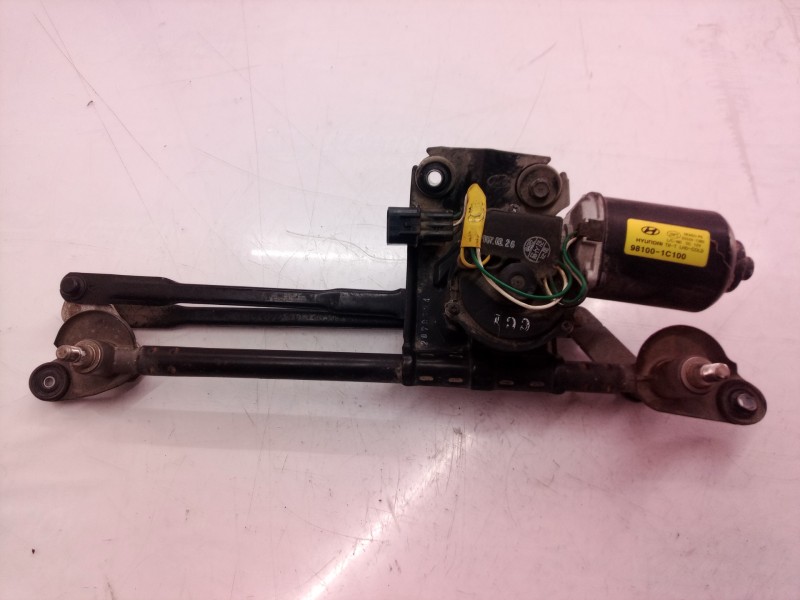 Recambio de motor limpia delantero para hyundai getz (tb) 1.5 crdi referencia OEM IAM 981001C100 981001C100 981001C100