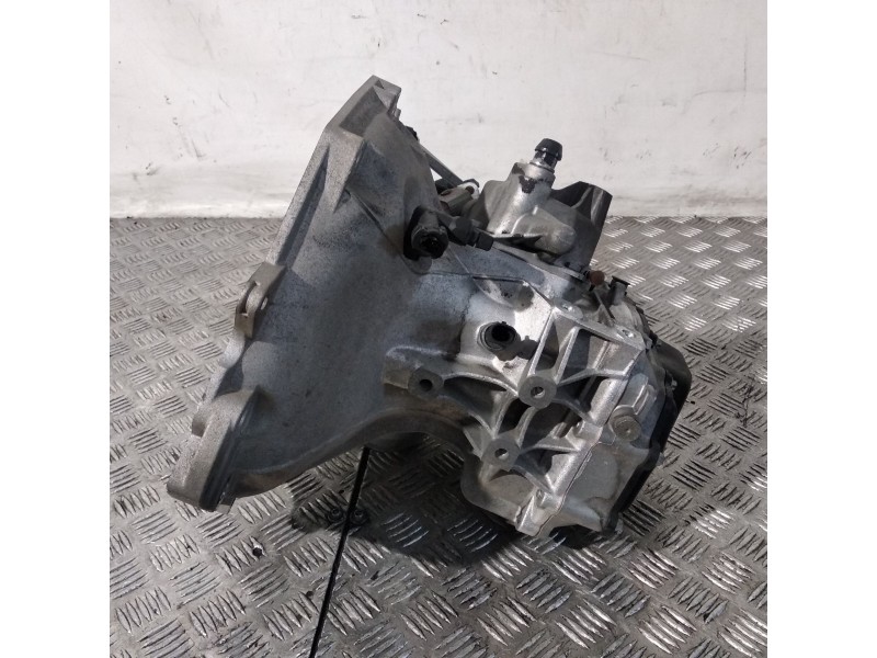 Recambio de caja cambios para opel astra h berlina cosmo referencia OEM IAM 428744098 428744098 428744098