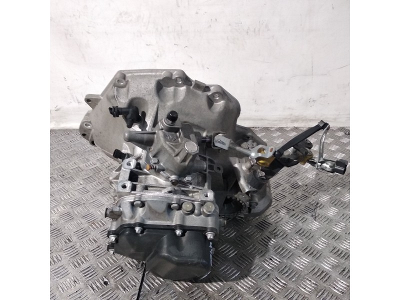 Recambio de caja cambios para opel astra h berlina cosmo referencia OEM IAM 428744098 428744098 428744098
