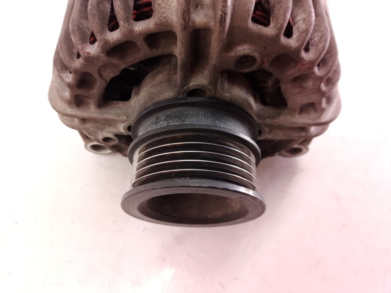 Recambio de alternador para opel astra h berlina cosmo referencia OEM IAM 0124325163 0124325163 13229984