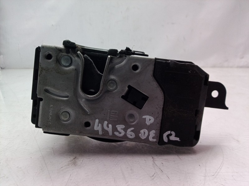 Recambio de cerradura puerta delantera derecha para opel astra h berlina cosmo referencia OEM IAM 13210749  