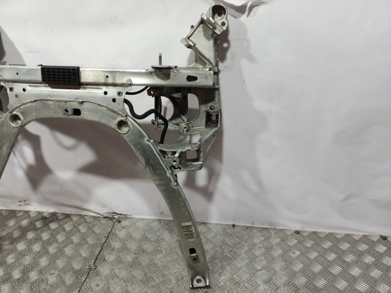 Recambio de puente delantero para bmw serie 5 berlina (e60) 530d referencia OEM IAM   