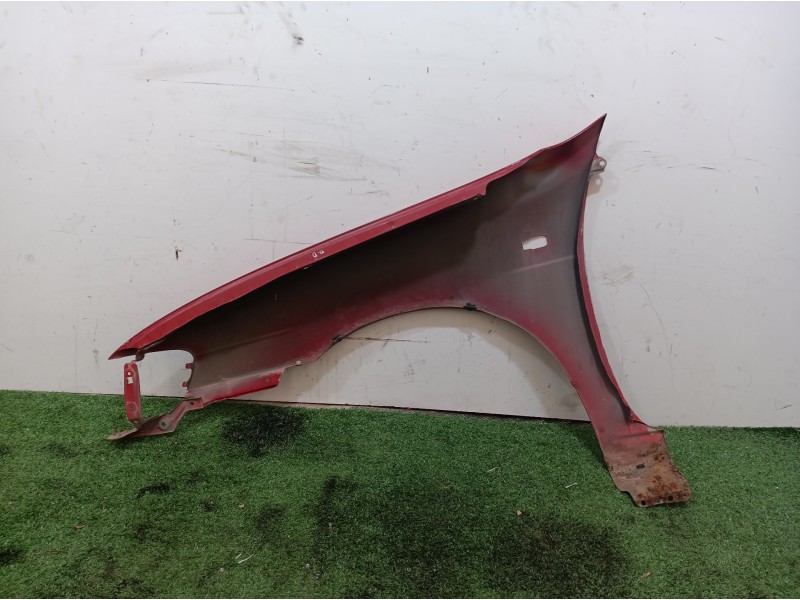 Recambio de aleta delantera derecha para nissan almera (n15) 1.4 16v cat referencia OEM IAM   