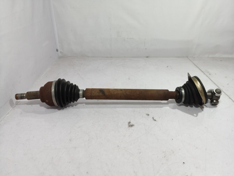 Recambio de transmision delantera izquierda para renault megane i berlina hatchback (ba0) referencia OEM IAM 7700870944 77008709