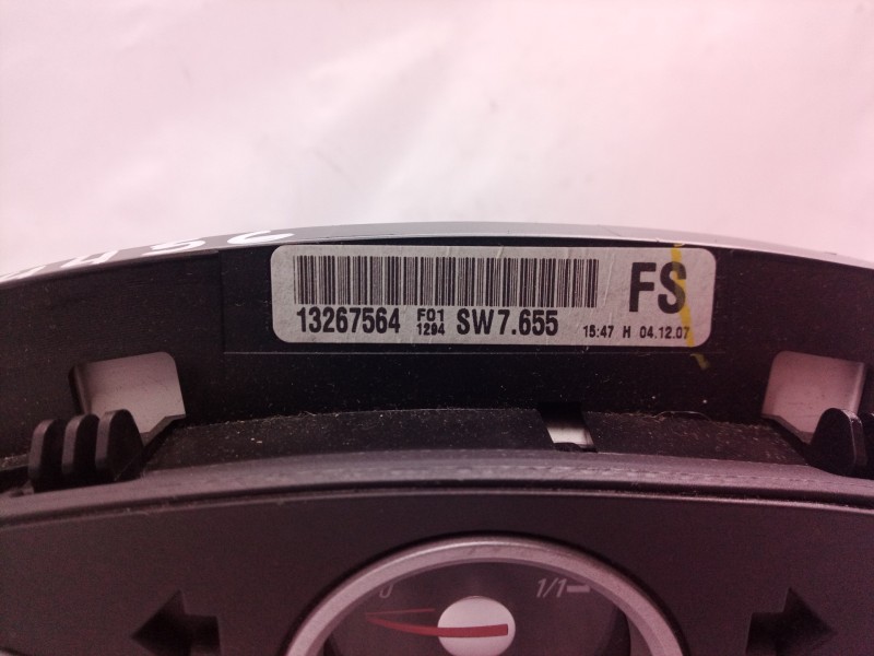 Recambio de cuadro instrumentos para opel astra h berlina cosmo referencia OEM IAM 13267564 13267564 13267564