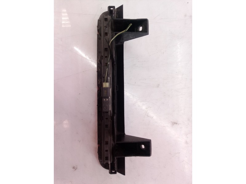 Recambio de luz central de freno para opel agila básico referencia OEM IAM   