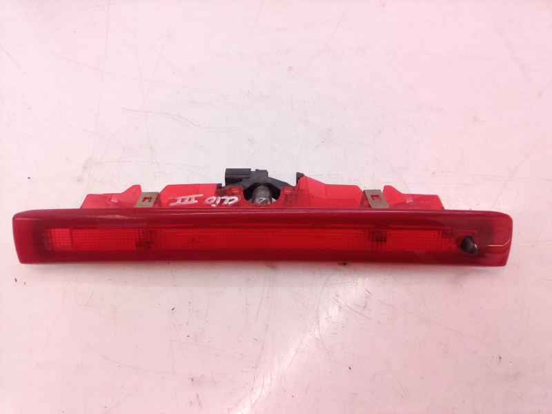 Recambio de luz central de freno para renault clio i phase iii referencia OEM IAM   