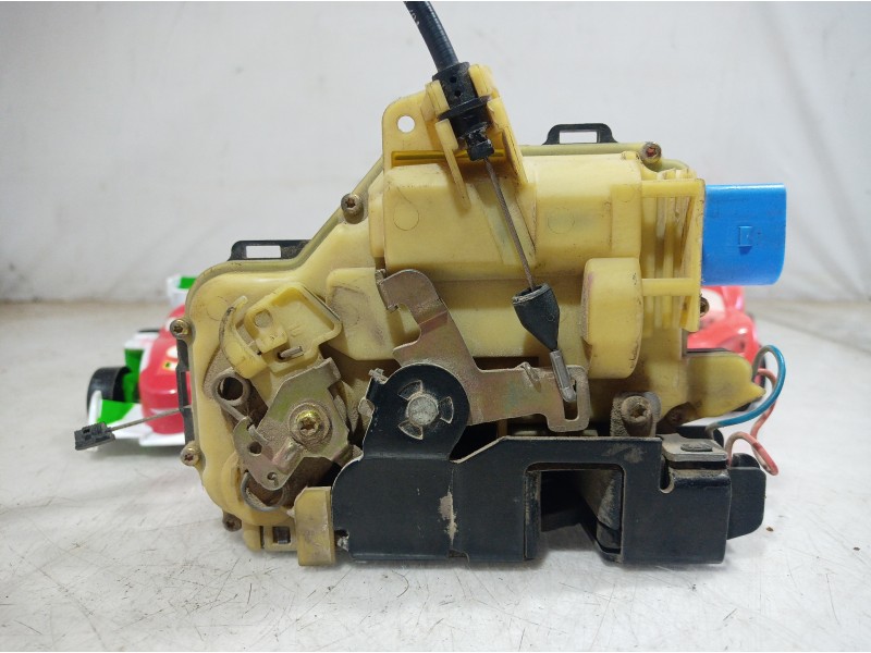 Recambio de cerradura puerta delantera izquierda para seat leon (1m1) sport referencia OEM IAM 991990101 991990101 991990101